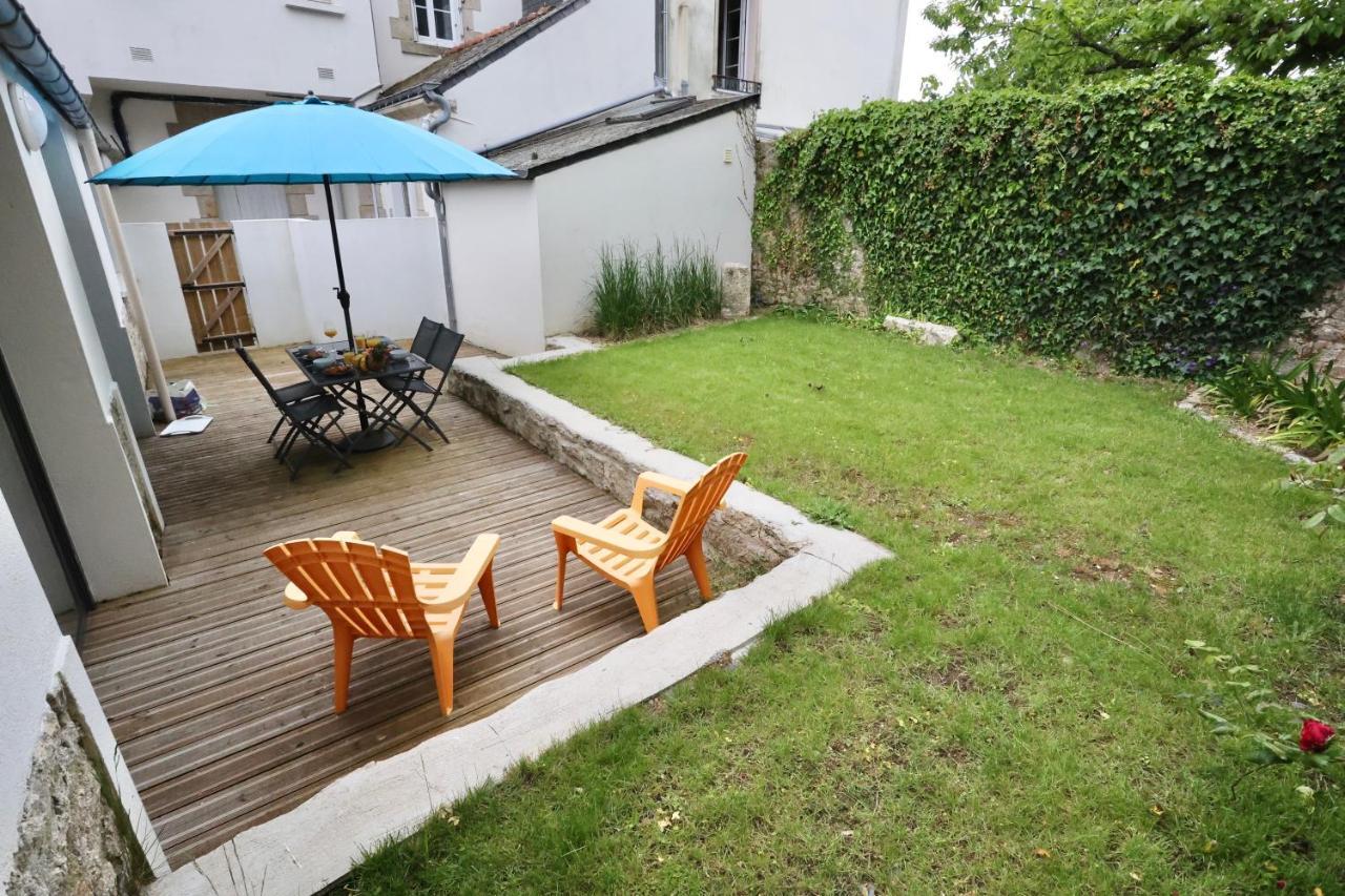 L'Atelier Et Sa Terrasse Apartment Pontivy Exterior foto