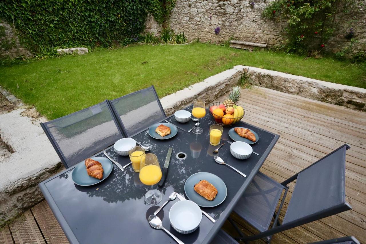 L'Atelier Et Sa Terrasse Apartment Pontivy Exterior foto